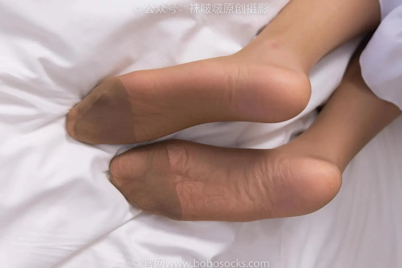 [BoBoSocks袜啵啵]NO.171 小甜豆-高跟鞋、板鞋、咖啡丝、女仆装 [147P]插图7